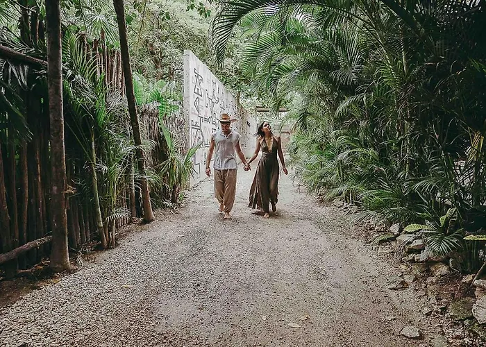 Sunset House 2* Tulum